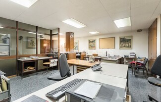 Plus de détails pour Bureau à vendre