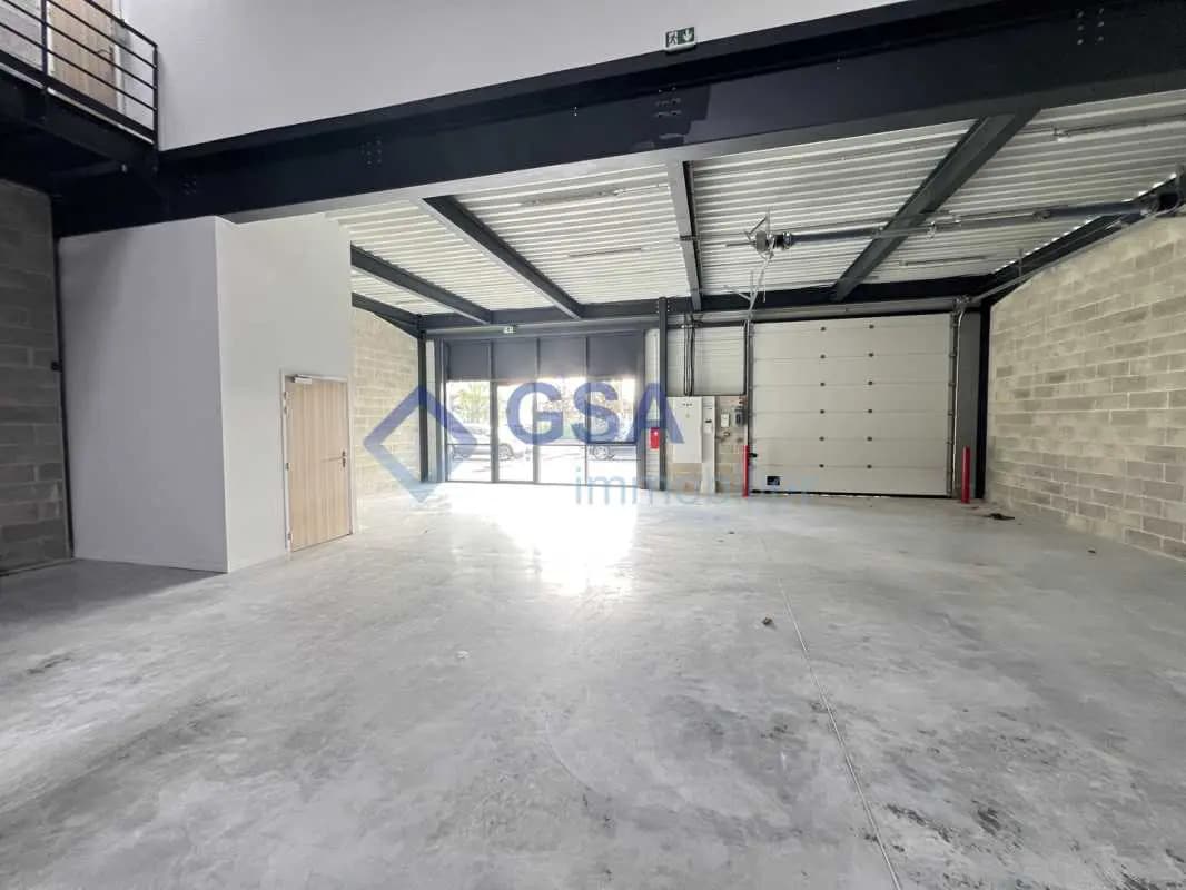 Local d’activités dans Bondoufle à louer Photo intérieure– Image 1 sur 3