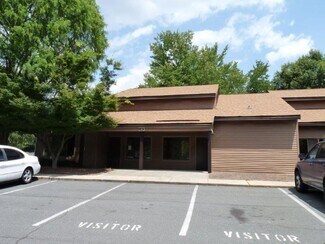 Plus de détails pour 3703 Latrobe Dr, Charlotte, NC - Bureau à louer