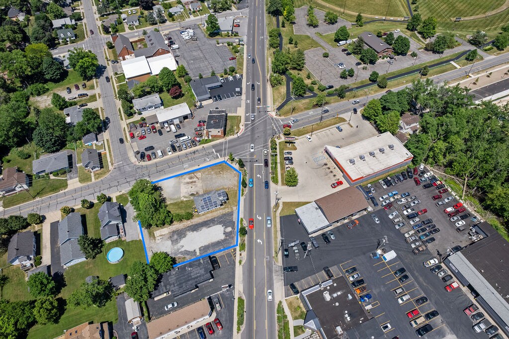 1009-1015 Calumet Ave, Valparaiso, IN à vendre Photo de l’immeuble– Image 1 sur 14