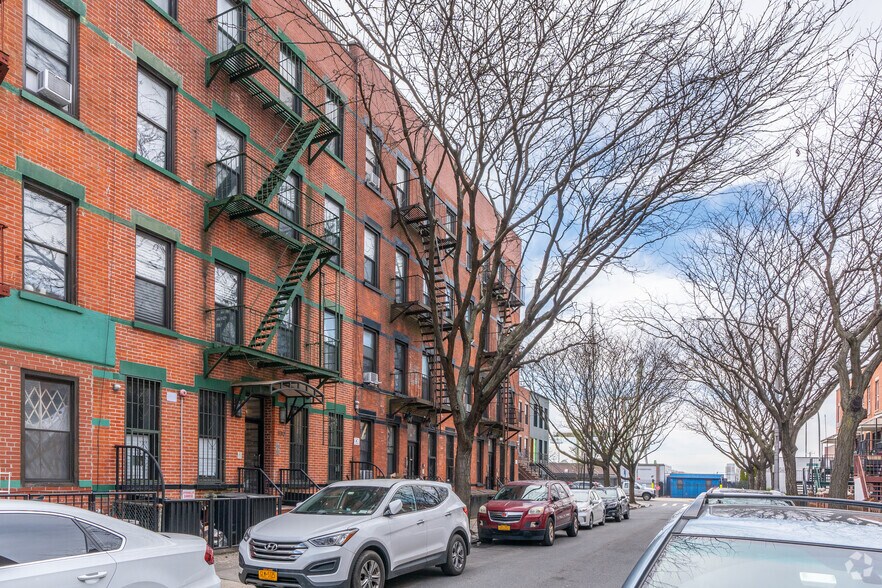 96 Baltic St, Brooklyn, NY à vendre - Photo de l’immeuble – Image 3 sur 5