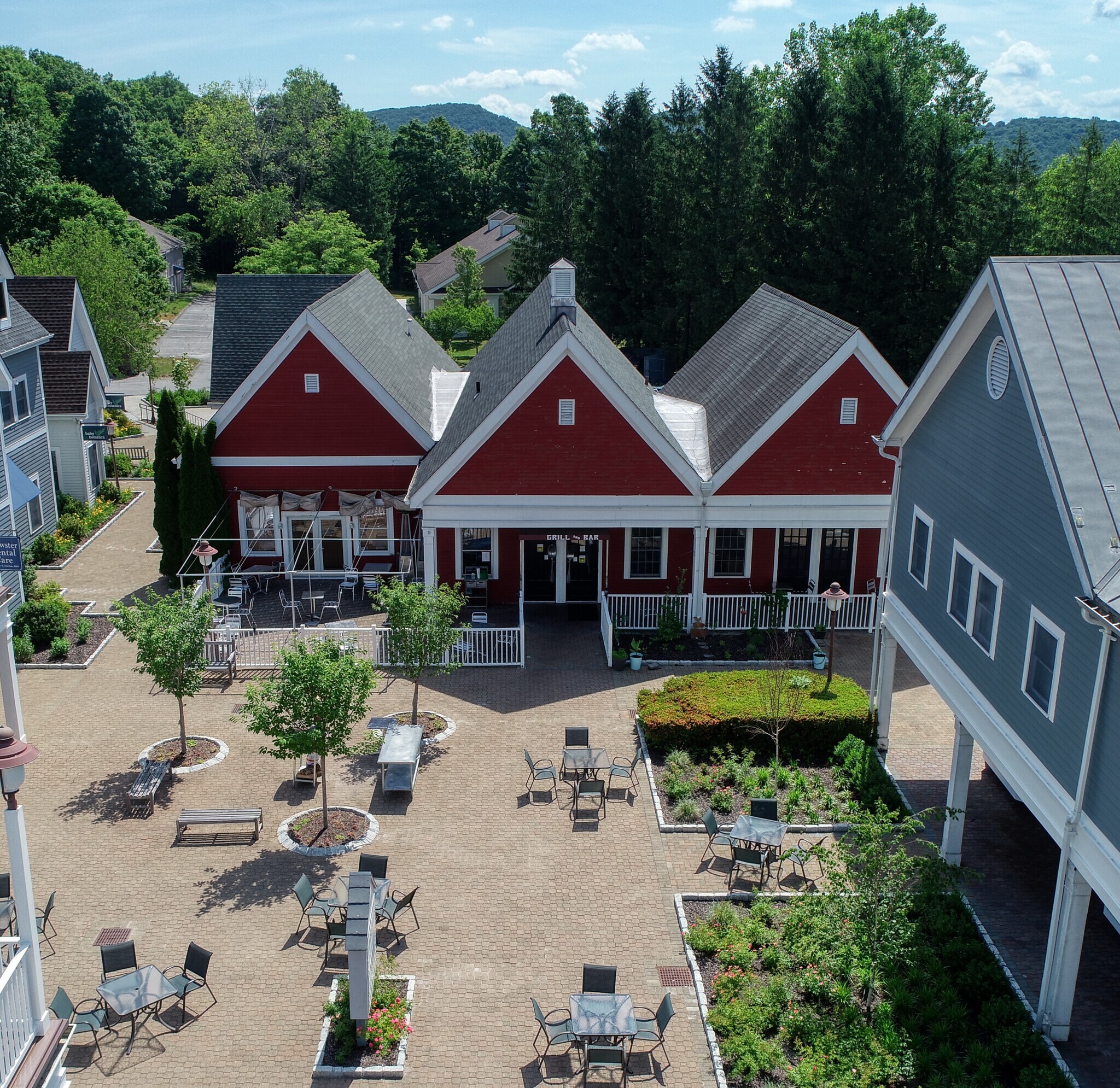 500 Clock Tower Commons, Brewster Village, NY à vendre Photo principale– Image 1 sur 1