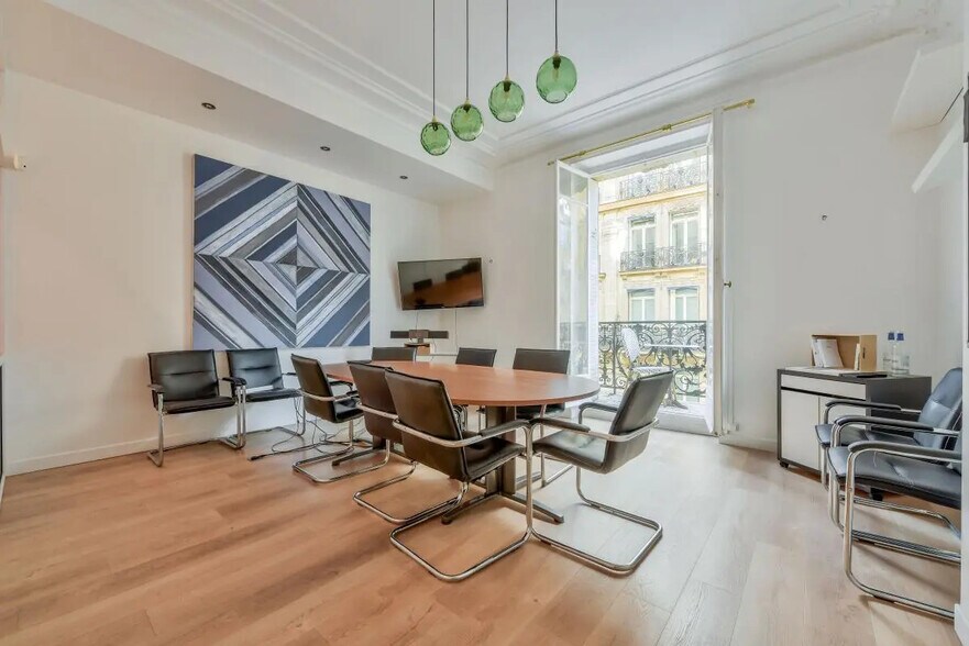 Bureau dans Paris à louer - Photo de l’immeuble – Image 1 sur 9