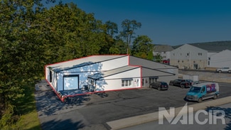 Plus de détails pour 2200 Woodview Dr, Harrisburg, PA - Industriel/Logistique à louer