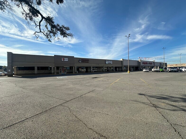 5505 Cameron St, Scott, LA à louer - Photo de l’immeuble – Image 2 sur 5