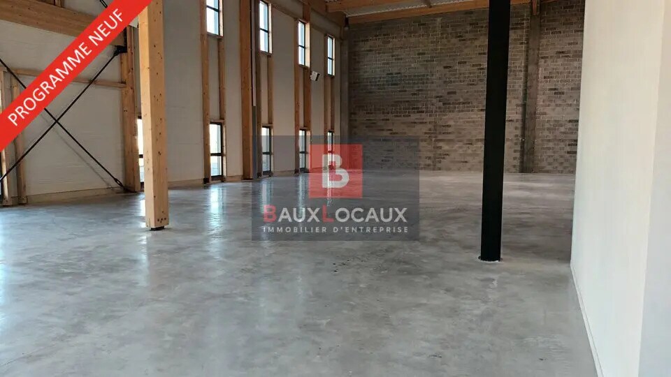 Industriel/Logistique dans Graveson à louer - Photo de l’immeuble – Image 3 sur 8