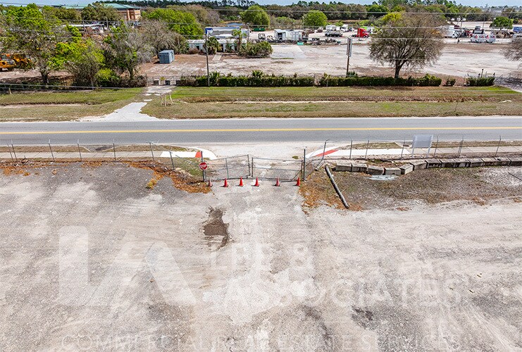 9722 Boggy Creek Rd, Orlando, FL à louer - Photo de l’immeuble – Image 3 sur 3