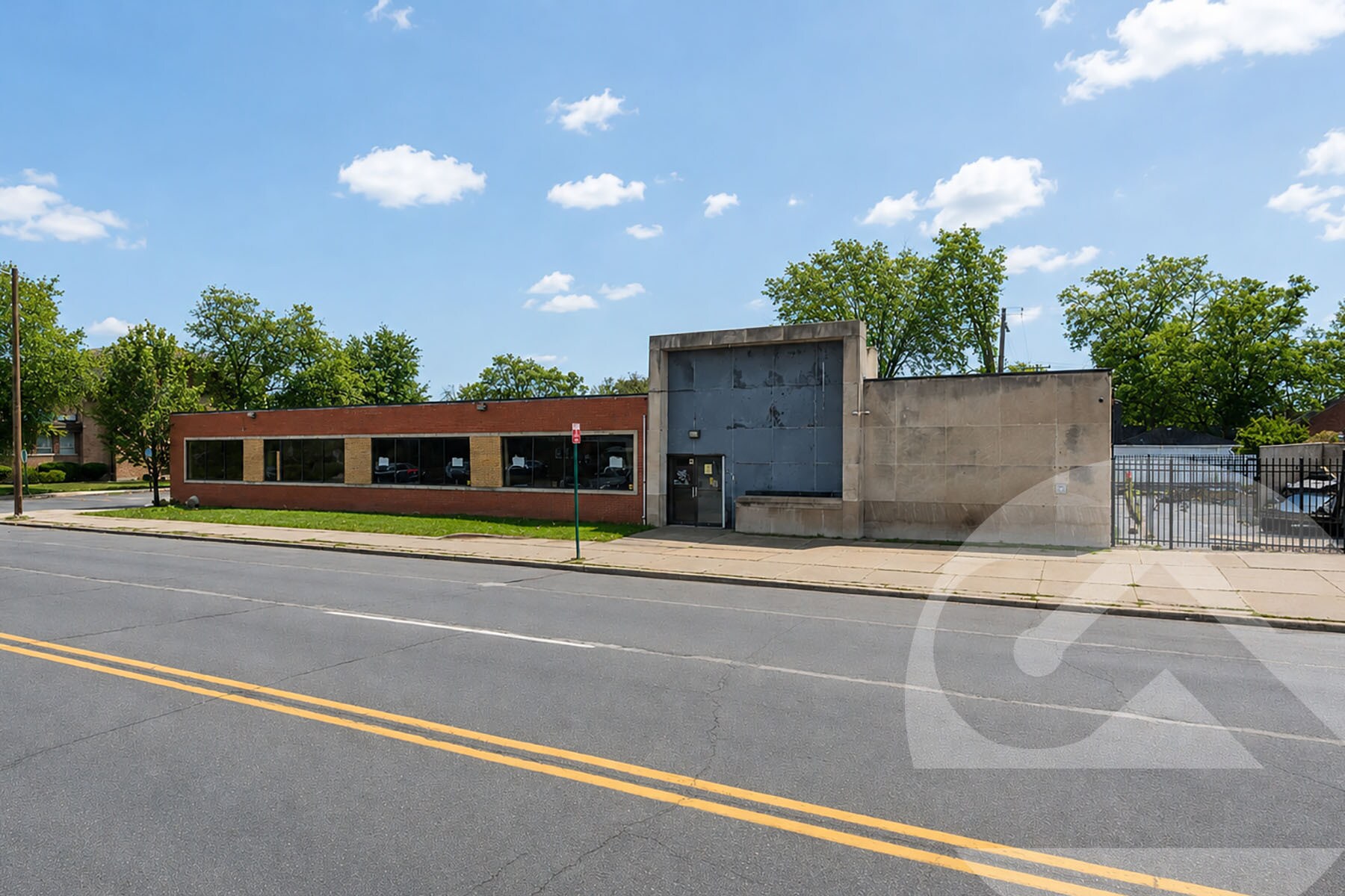 17227 W 7 Mile Rd, Detroit, MI à vendre Photo de l’immeuble– Image 1 sur 4