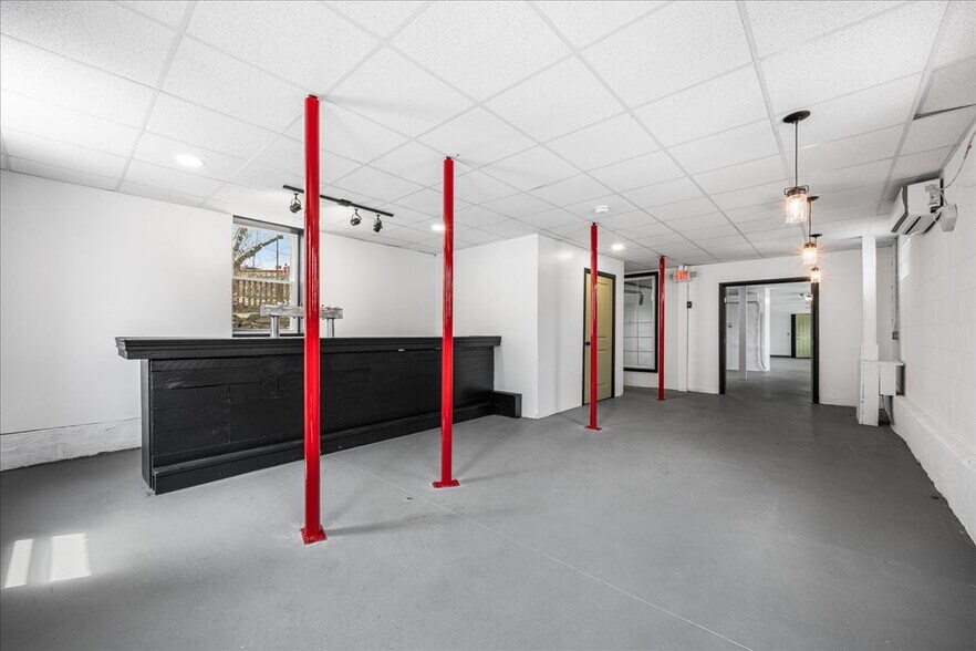 21 Furnace St, Danielson, CT à louer - Photo intérieure – Image 1 sur 26