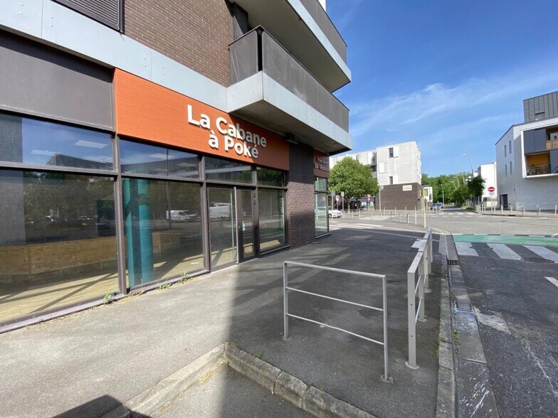 24 Avenue D'Andromede, Blagnac à louer - Photo de l’immeuble – Image 3 sur 9
