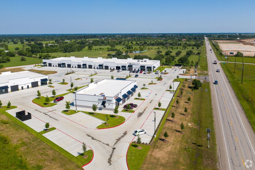 6510 FM 359 Rd, Fulshear, TX à louer - Aérien – Image 2 sur 13