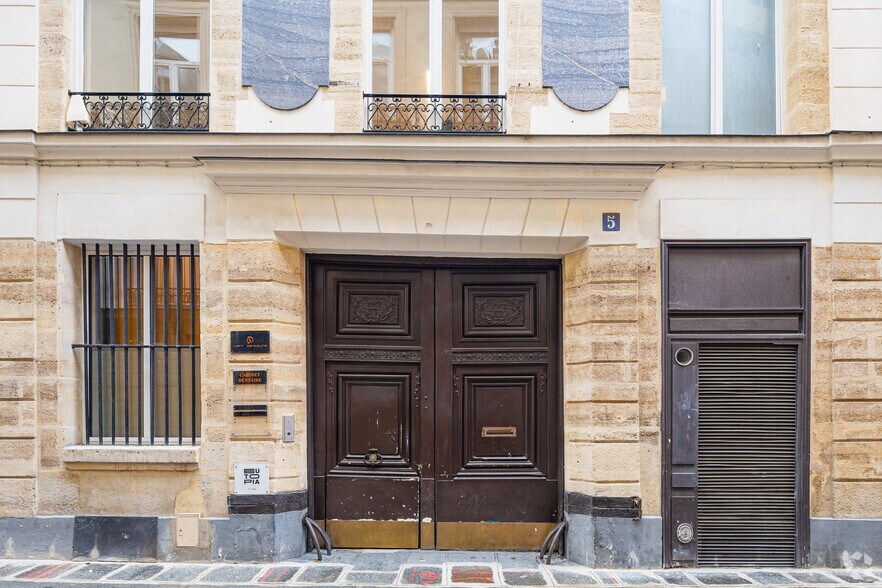 Bureau dans Paris à vendre - Photo de l’immeuble – Image 3 sur 3