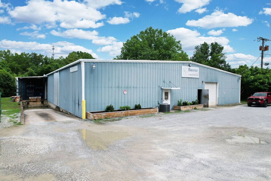2450 Riverside Drive, Chattanooga, TN à vendre - Photo principale – Image 1 sur 57