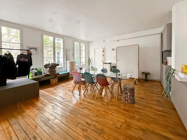 Bureau dans Paris à louer - Photo de l’immeuble – Image 2 sur 8