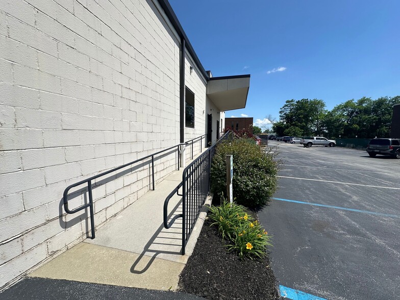 720 E Market St, West Chester, PA à louer - Photo de l’immeuble – Image 3 sur 4