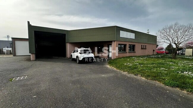 Plus de détails pour Bureau, Local d'activités à louer