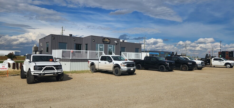 25345-25485 111 Av, Acheson, AB à vendre - Photo principale – Image 1 sur 2