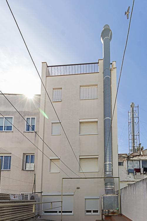 Immeuble residentiel dans Vilanova i la Geltrú, Barcelona à vendre Photo de l’immeuble– Image 1 sur 8