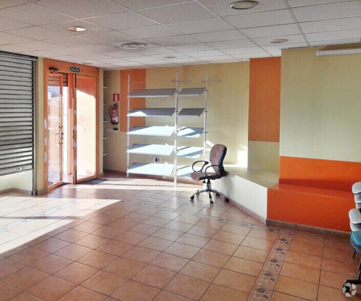 Immeuble residentiel dans Madrid, Madrid à vendre - Photo intérieure – Image 1 sur 1