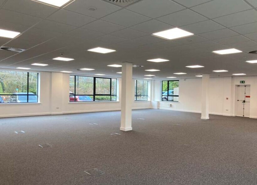 Emperor Way, Exeter à louer - Photo de l’immeuble – Image 3 sur 7