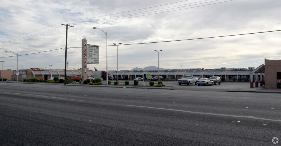 4972 S Maryland Pky, Las Vegas, NV à louer - Photo de l’immeuble – Image 1 sur 3