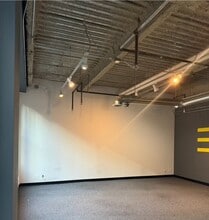 415 N LaSalle Dr, Chicago, IL à louer Photo intérieure– Image 2 sur 7