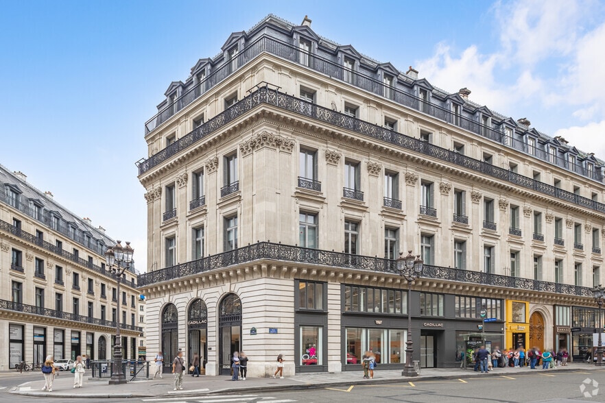 7 Rue Meyerbeer, Paris à louer - Photo de l’immeuble – Image 3 sur 8