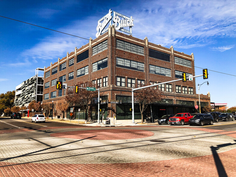1101 N Broadway Ave, Oklahoma City, OK à louer - Photo de l’immeuble – Image 2 sur 14
