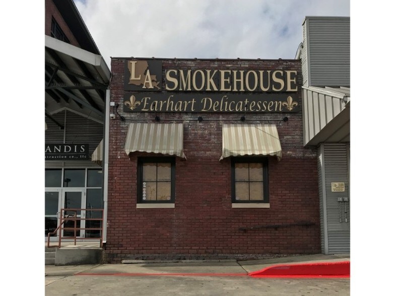 8300 Earhart Blvd, New Orleans, LA à louer - Photo de l’immeuble – Image 2 sur 12