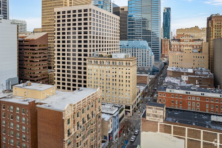 1737-1739 Chestnut St, Philadelphia, PA à louer - Aérien – Image 2 sur 32