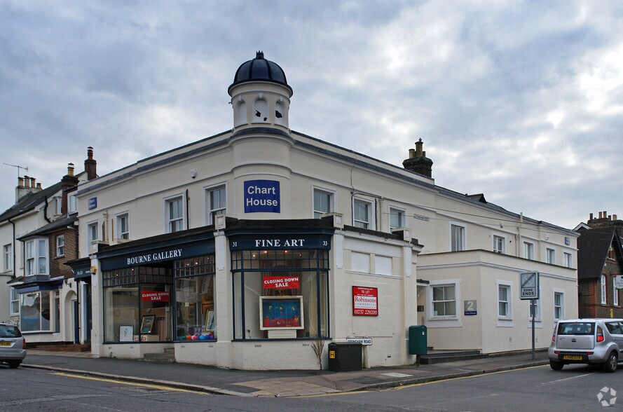 31-33 Lesbourne Rd, Reigate à louer - Photo de l’immeuble – Image 2 sur 7