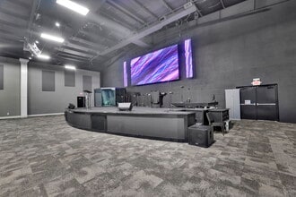 1370 Lockhart Dr, Kennesaw, GA à louer Photo intérieure– Image 2 sur 15