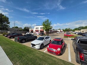 9238-9242 S Sheridan Rd, Tulsa, OK à louer Photo de l’immeuble– Image 1 sur 2