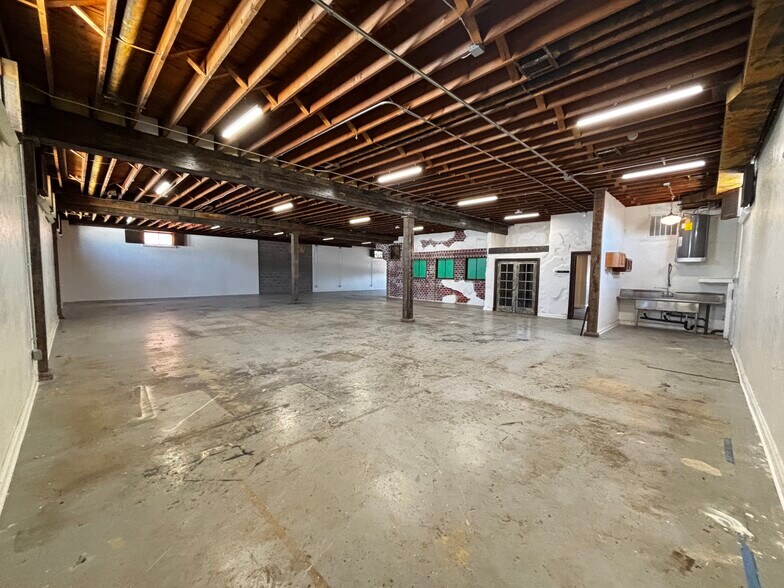 6545 E 49th Ave, Commerce City, CO à vendre - Photo intérieure – Image 2 sur 12