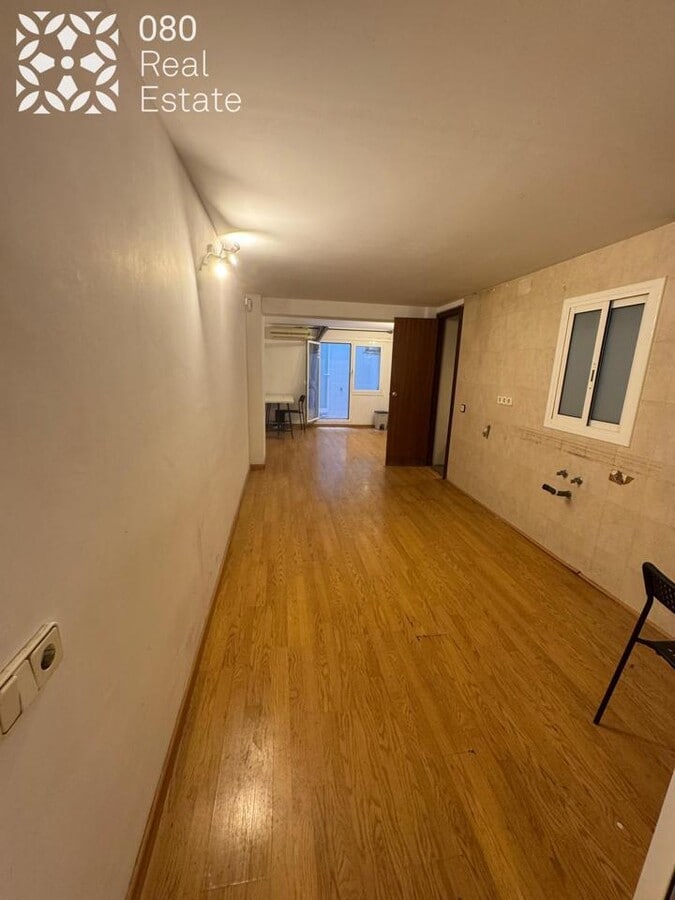 Barcelone, BAR 08027 - Lot 1 - - Photo intérieure - Image 1 of 13