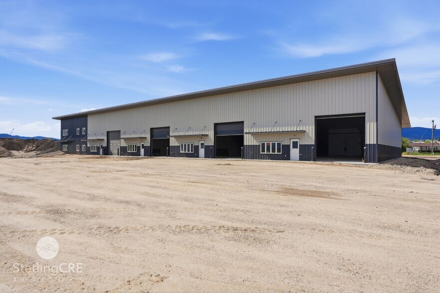 9435 Futurity Dr, Missoula, MT à vendre - Photo de l’immeuble – Image 3 sur 18