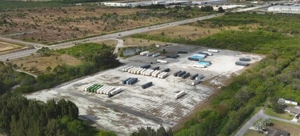 1750 S Kings Hwy, Fort Pierce, FL - Vue aérienne  vue de carte - Image1