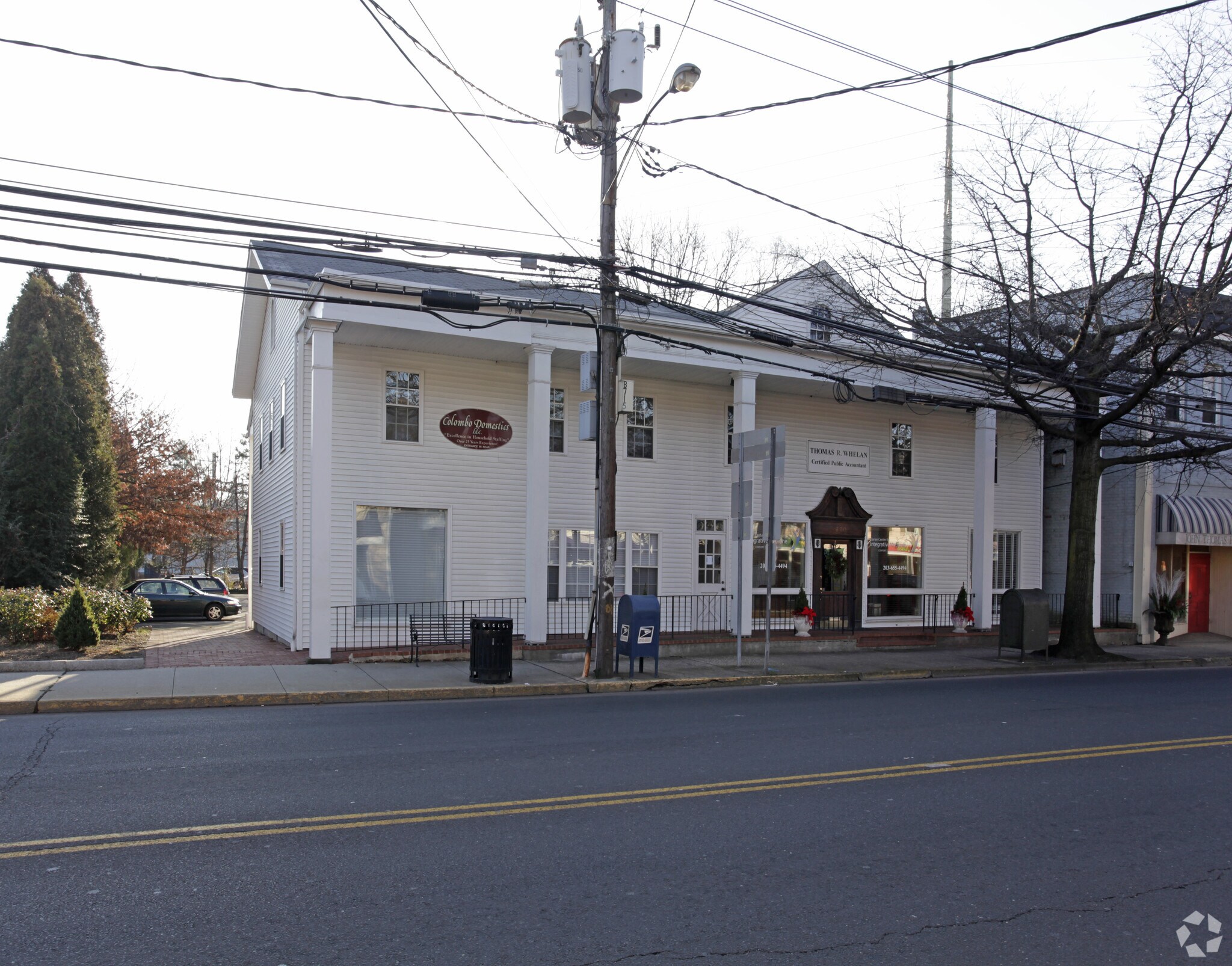 868-870 Boston Post Rd, Darien, CT à louer Photo de l’immeuble– Image 1 sur 18