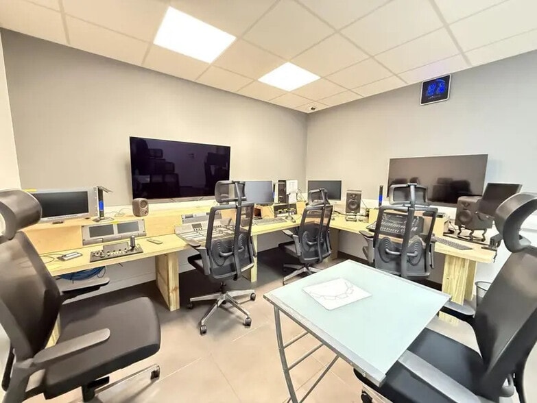 Bureau dans Vannes à vendre - Photo intérieure – Image 2 sur 3