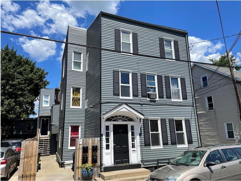 57 E Garrison St, Bethlehem, PA à vendre - Photo principale – Image 1 sur 47