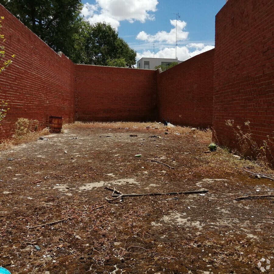 View Photo