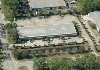 Plus de détails pour 700 Fentress Blvd, Daytona Beach, FL - Industriel/Logistique à louer