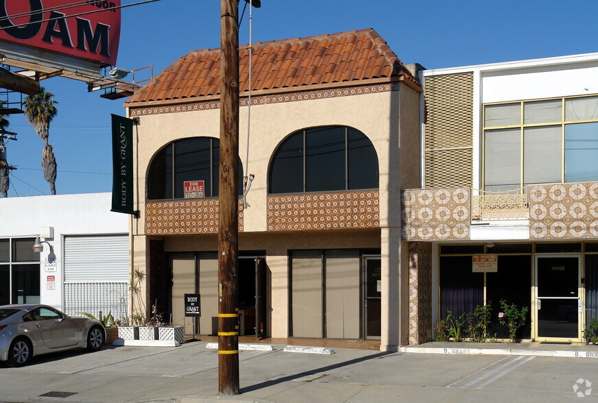 12105 Jefferson Blvd, Culver City, CA à louer - Photo de l’immeuble – Image 2 sur 2