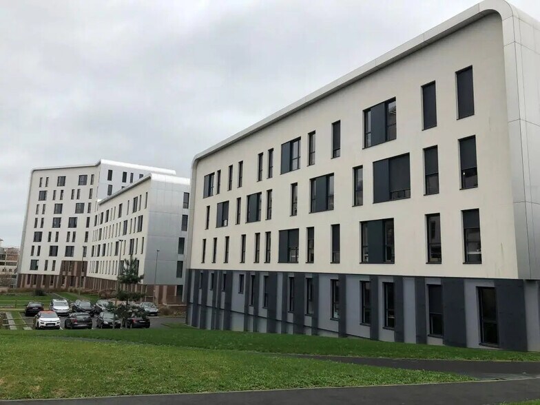 Bureau dans Cesson-Sévigné à louer - Photo de l’immeuble – Image 1 sur 8