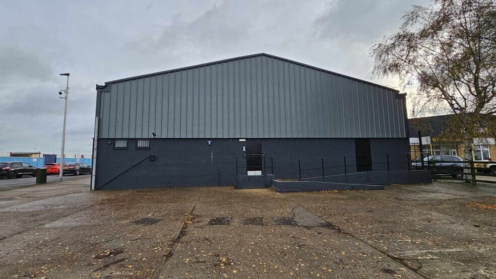 23 Laker Rd, Rochester à louer - Photo de l’immeuble – Image 3 sur 4
