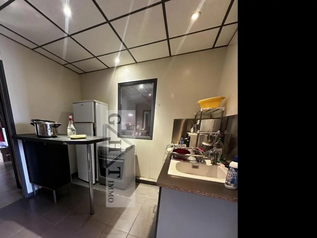 Industriel/Logistique dans Alfortville à vendre Photo intérieure– Image 1 sur 9