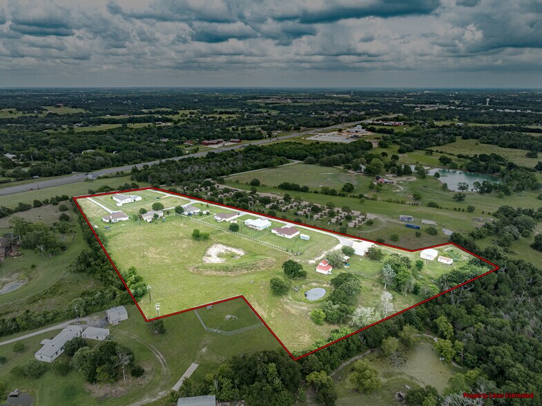 305 O Malley Rd, Brenham, TX à vendre - Photo de l’immeuble – Image 3 sur 46
