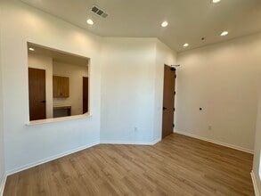 3925 S Preston Rd, Celina, TX à louer Photo intérieure– Image 1 sur 5