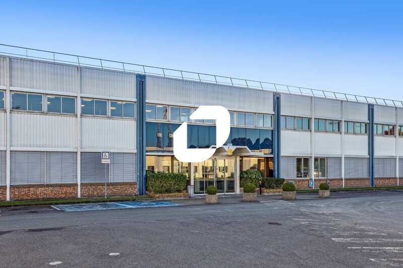 Bureau dans Drancy à louer - Photo de l’immeuble – Image 2 sur 8