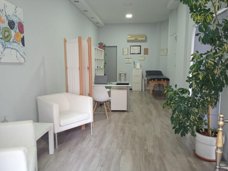 Local commercial dans Cáceres, Cáceres à vendre - Photo de l’immeuble – Image 3 sur 5
